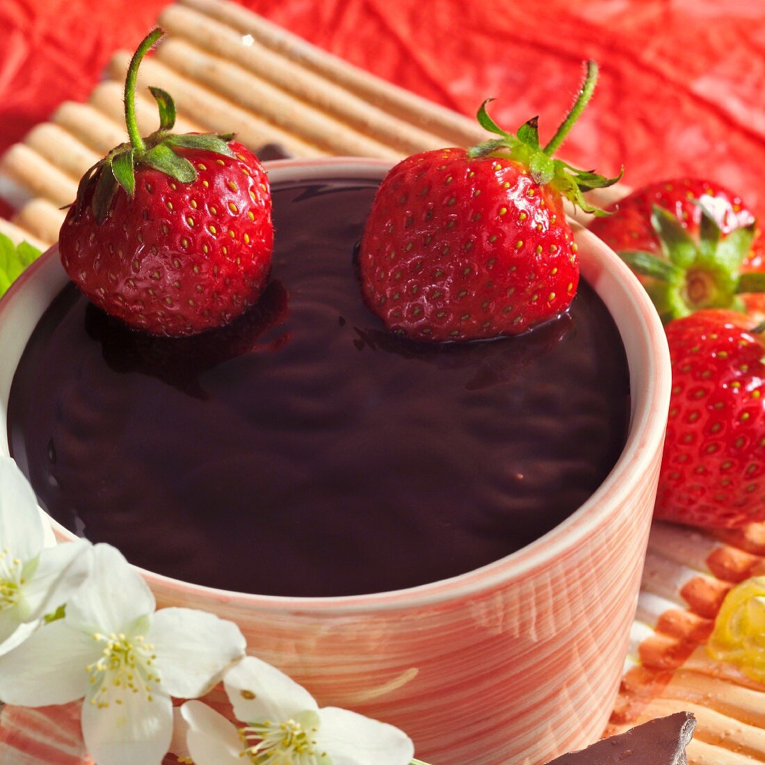 Chocolate fondue with strawberries