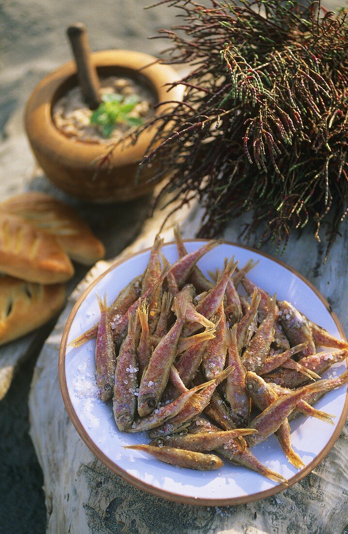 Deep-fried red mullet