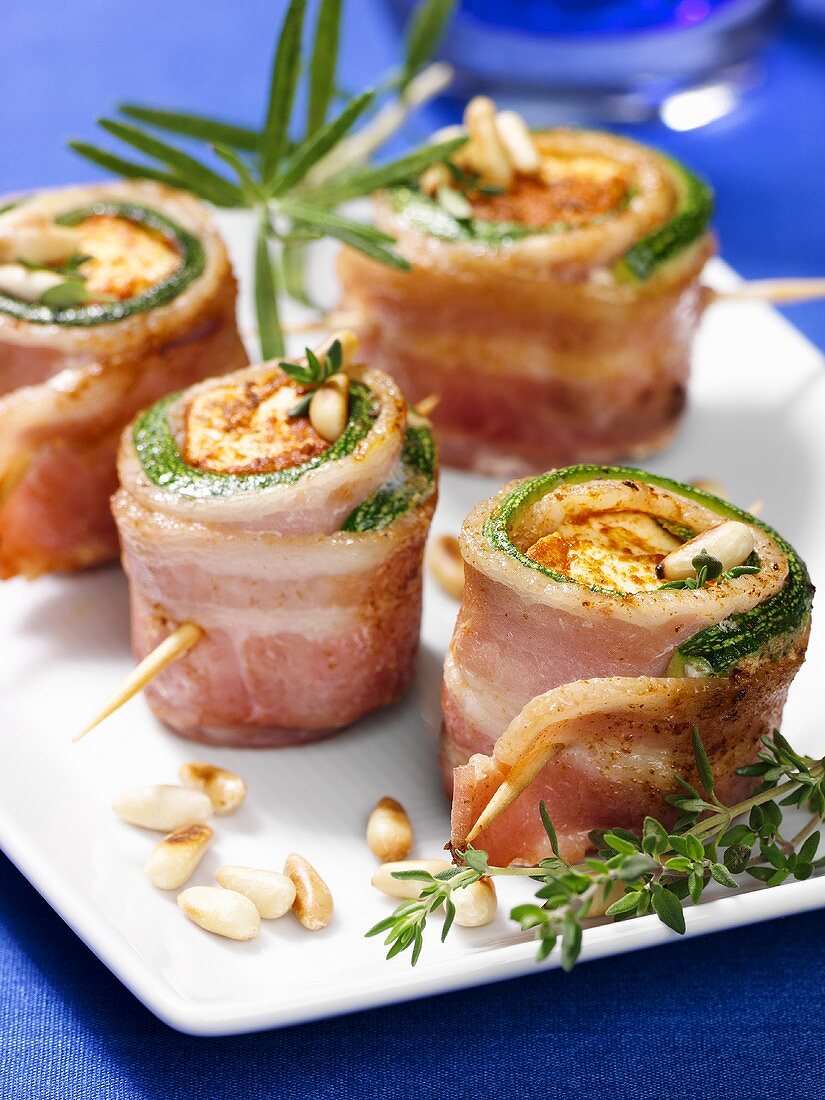 Bacon and courgette rolls with sheep's cheese filling