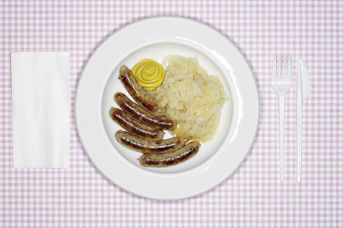 Grilled pork sausages with sauerkraut