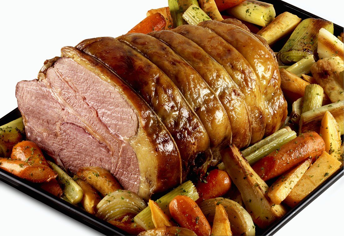 Roast beef with vegetables