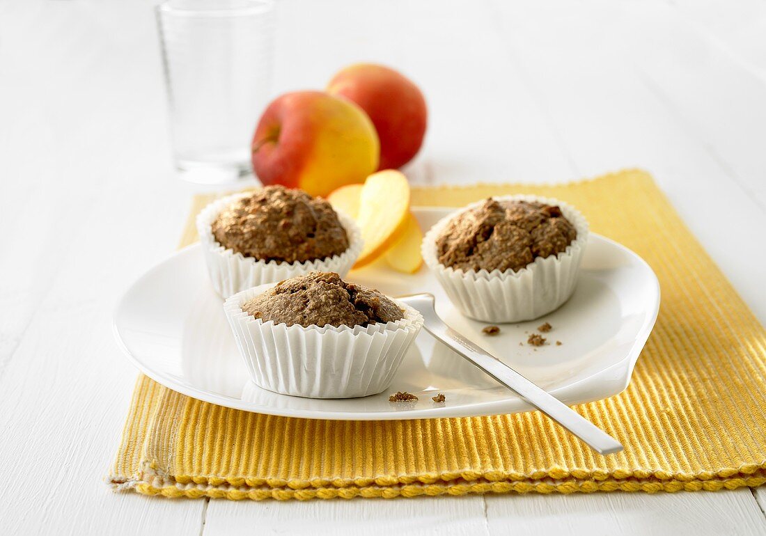 Oat and apple muffins