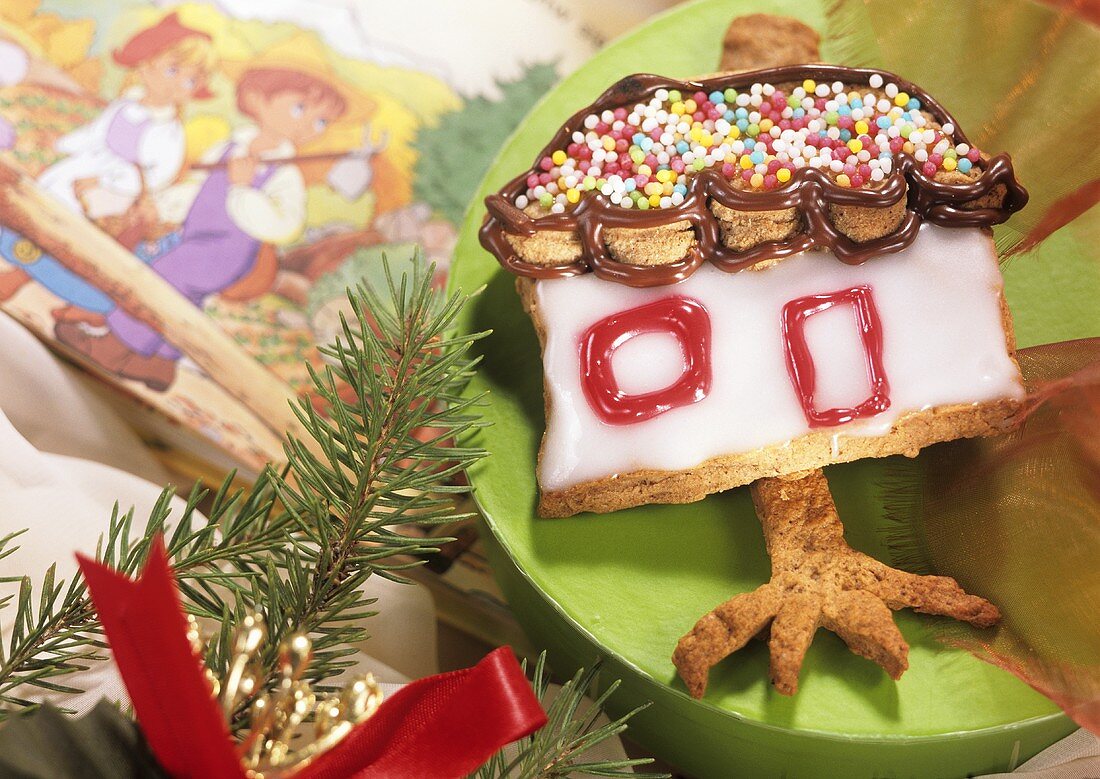 Mini gingerbread house