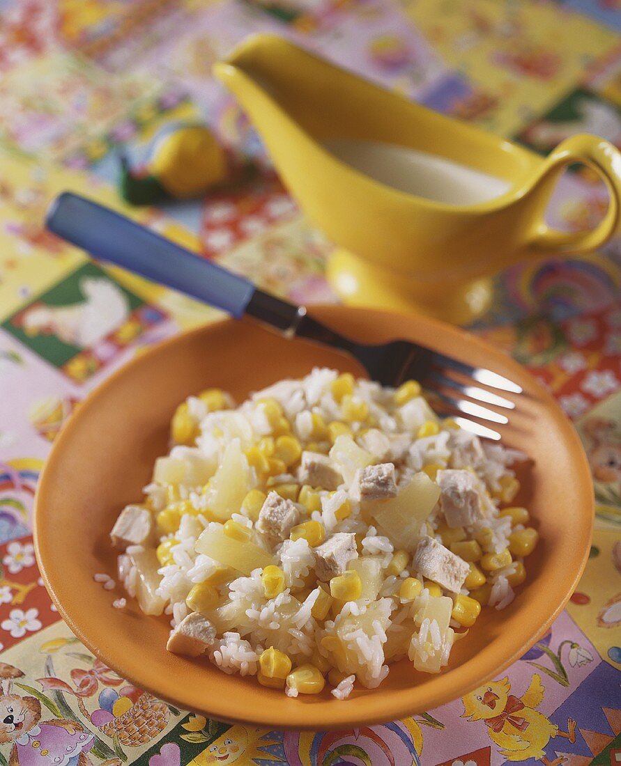 Rice salad with chicken, pineapple and sweetcorn