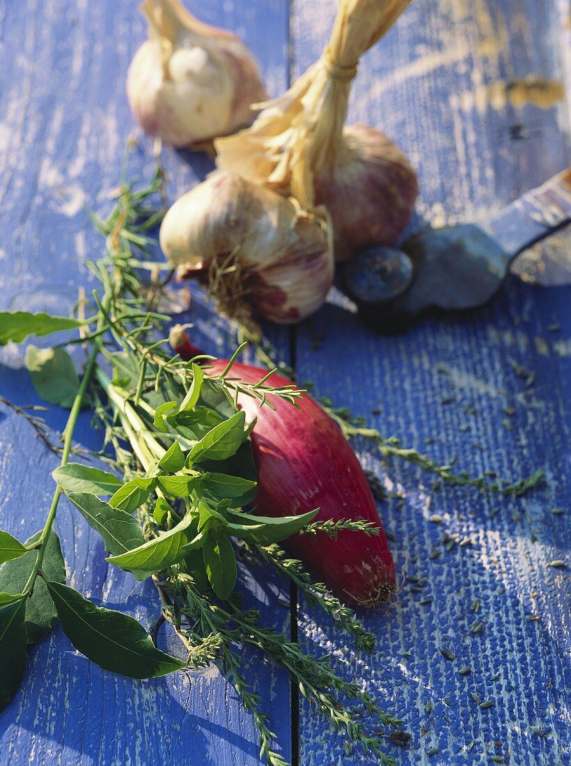 Herbs, onion and garlic