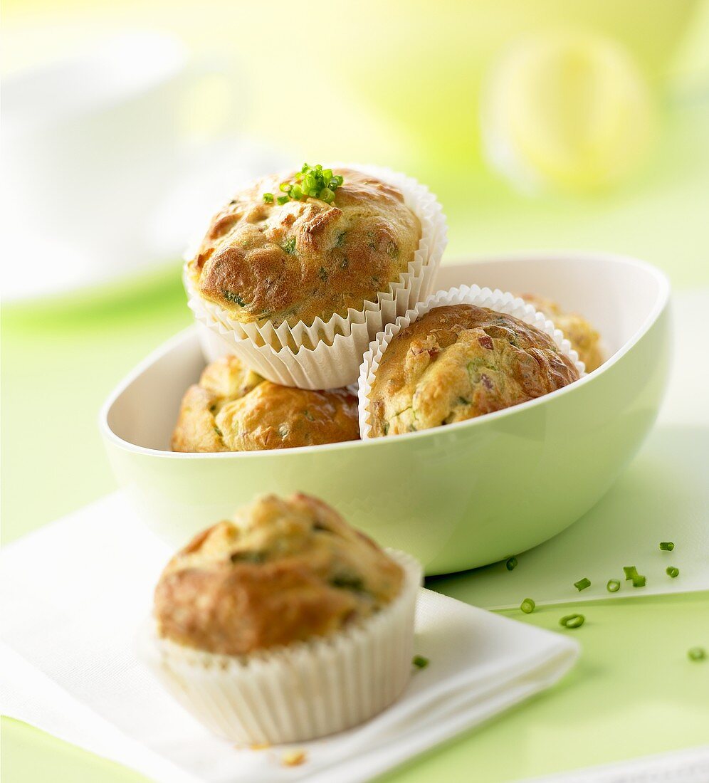 Schinken-Zwiebel-Muffins