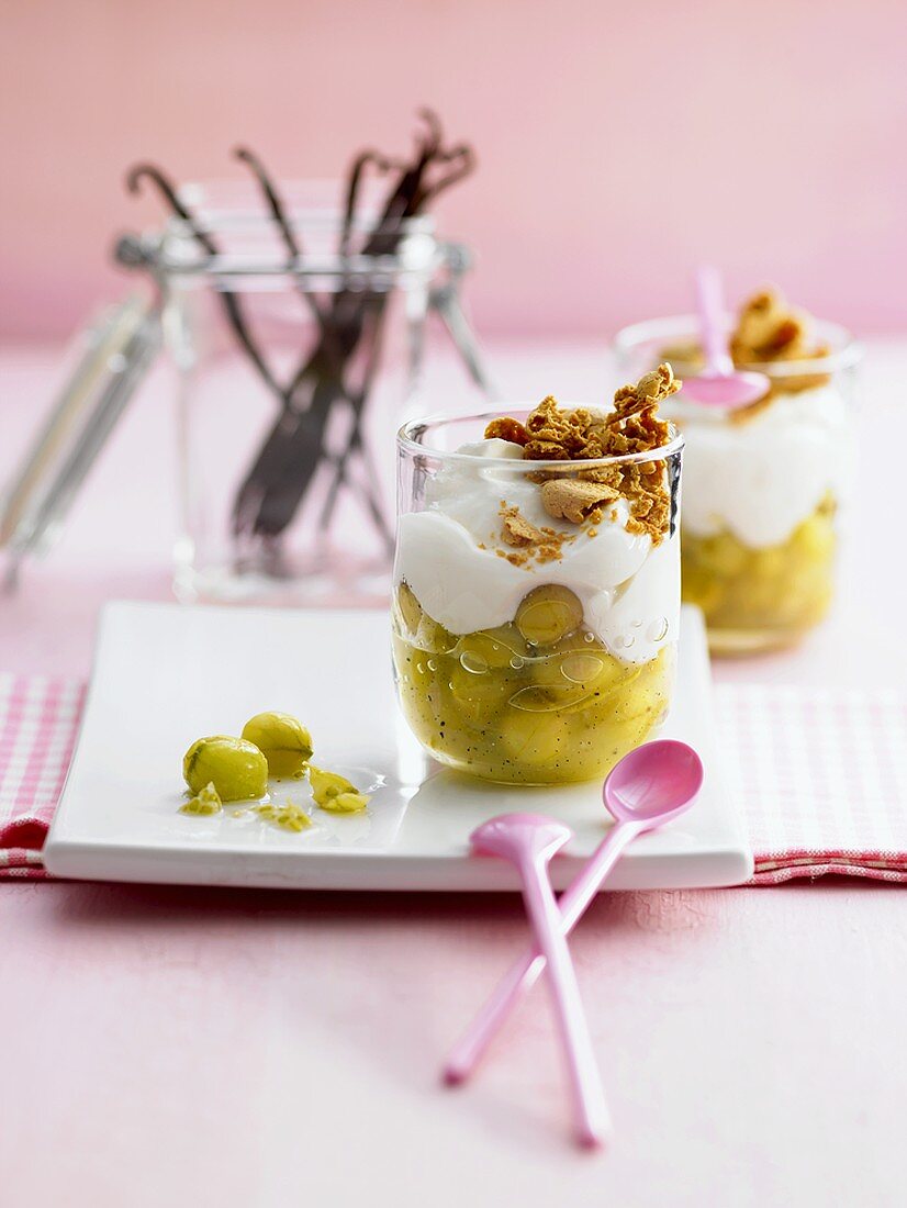 Layered gooseberry dessert (with gooseberry compote)