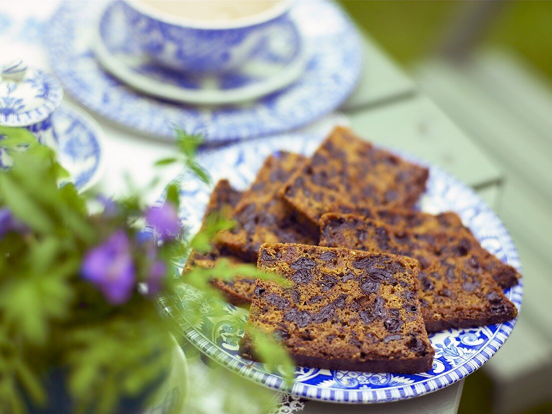 Fruit cake to serve with tea