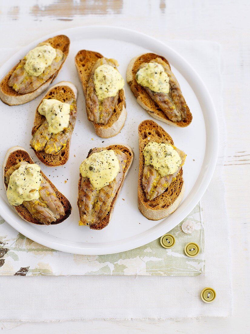 Crostini with grilled sardines