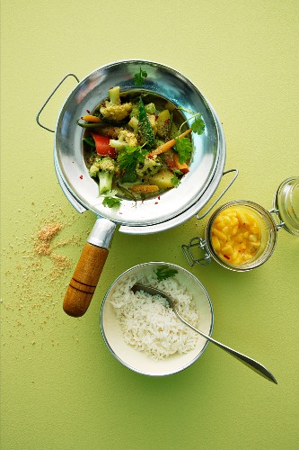 Vegetable and coconut curry with rice