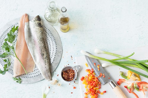 Ingredients for fish with a pepper medley