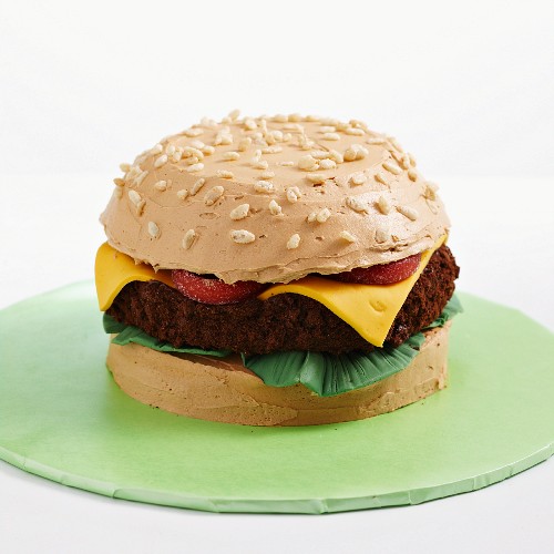 A hamburger cake for a party