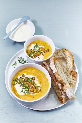 Carrot soup with roasted chickpeas