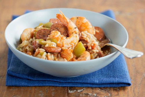 Jambalaya (Creole rice stew with prawns and sausage)