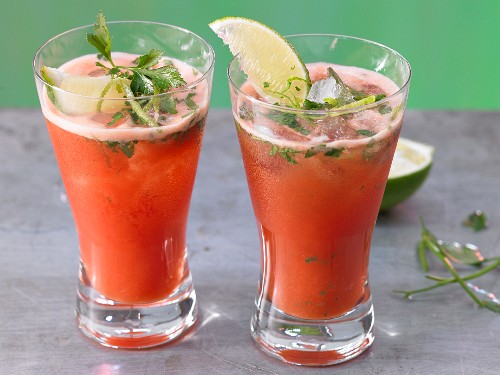 Cabbage and carrot cocktails with beetroot juice