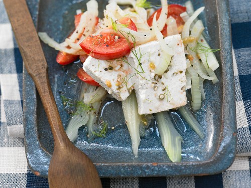 Marinated tofu with tomato and fennel
