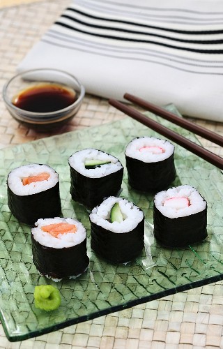 Maki with salmon, cucumber and surimi (Japan)