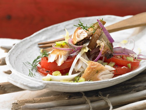 Bornholm bread salad with a mackerel fillet