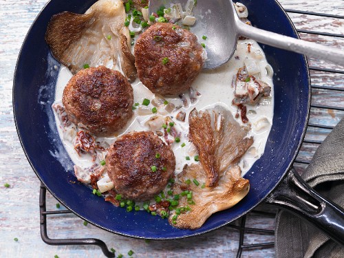 Veal meatballs with oyster mushrooms