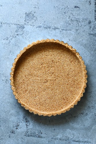 Pie crust made with graham cracker crumbs