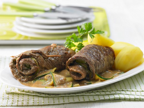 Beef roulade with a courgette medley and potatoes
