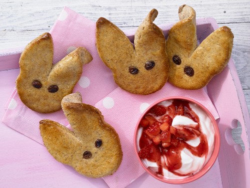 Wholemeal Easter bunny biscuits with strawberry quark