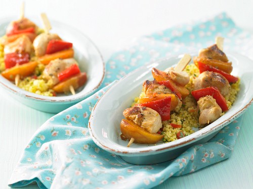 Hähnchen-Paprika-Spiesse mit Couscous