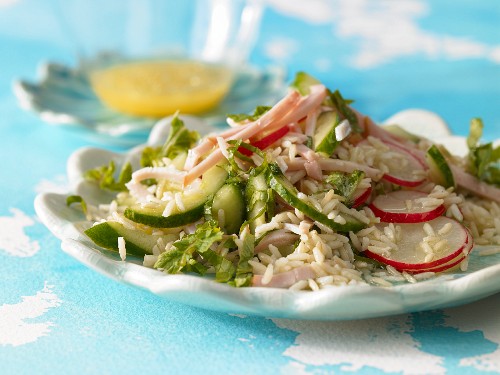 Rice salad with radish and cucumber