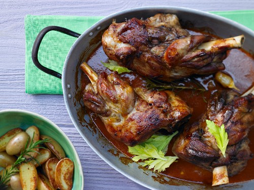 Braised lamb shank with garlic, thyme and rosemary