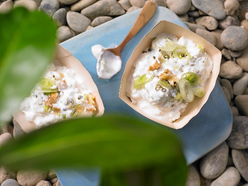 Sheep's cheese dip with quark and walnuts
