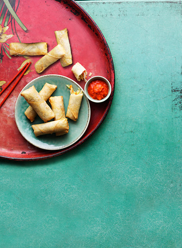 Spring rolls with roasted chilli dipping sauce