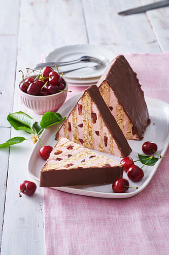 Biscuit cake roof with cherries