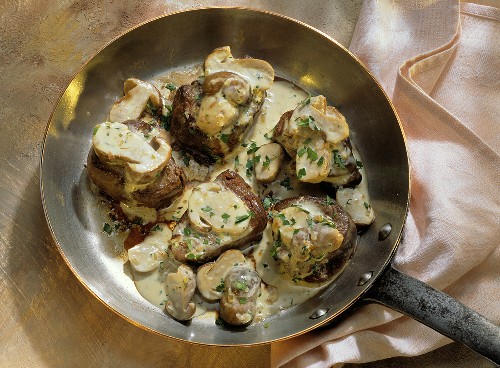 Hirschkalbfilet mit Steinpilzen