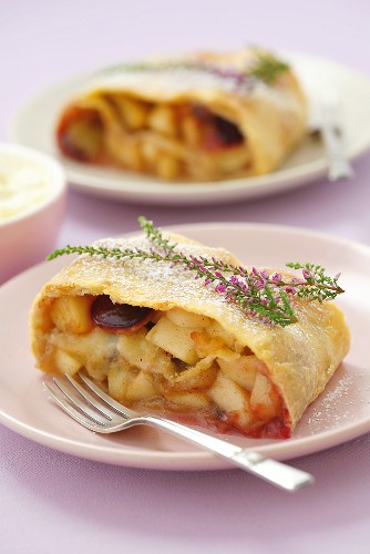 Apple and plum strudel with garnish of heather