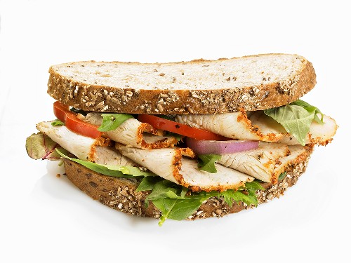 Vollkornbrot-Sandwich mit Hähnchenbrust, … – Bilder kaufen – 387276 ...