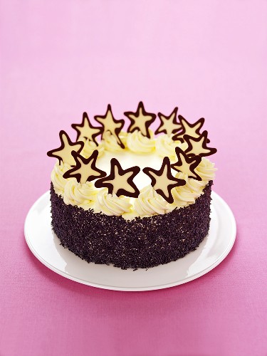 Buttercream cake with chocolate stars