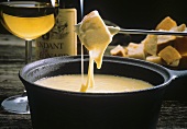 Swiss Cheese Fondue with Bread