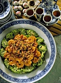 Fried shrimps with broccoli and sesame