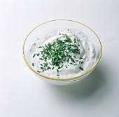 Herb quark in bowl
