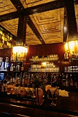 Loos Bar in Wien (Innenansicht)