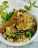 Spaghetti alla toscana (spaghetti with mushrooms & mint)
