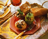 Vegetables (onion, tomato, pepper) stuffed with mince
