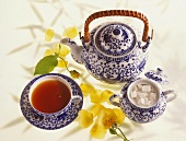 Asiatisches Teeservice mit Darjeeling Tee & Kandiszucker