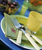 Single Place Setting in Green and Yellow