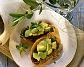 Crostini with herbs and avocado