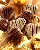 White and dark gingerbread hearts