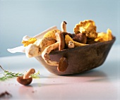 Mushrooms in a wooden bowl