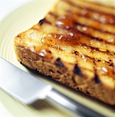 Toastbrot mit Marmelade