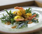 Fried shrimps and fried parsley with harissa