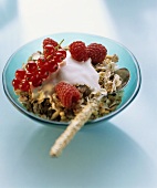 Oat muesli with fresh berries and yoghurt